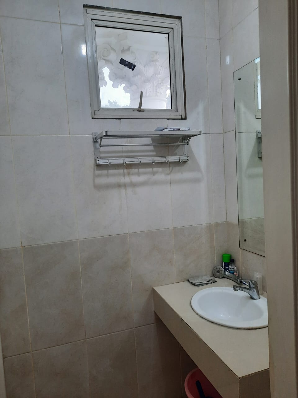 Rumah Disewakan di Cluster Oakwood Lippo Cikarang